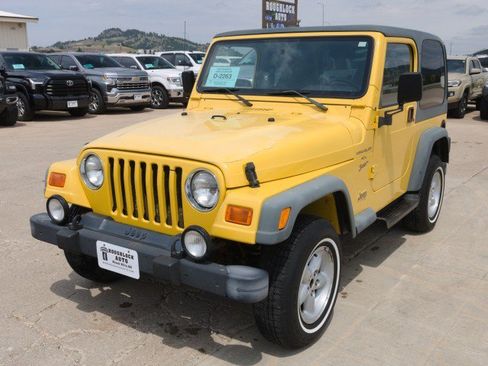 Used 2000 Jeep Wrangler Sport AWD/4WD image 2