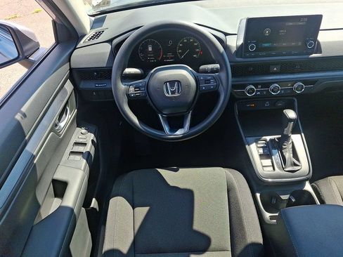 Used 2024 Honda CR-V LX image 11