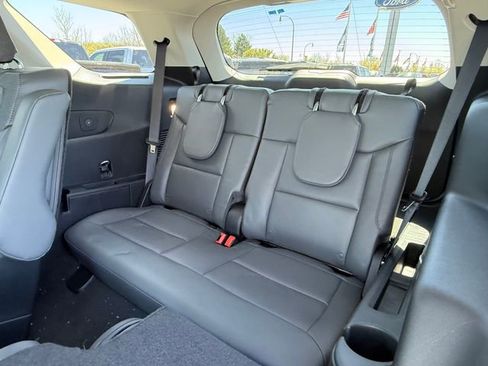 New 2026 Ford Explorer Active image 15