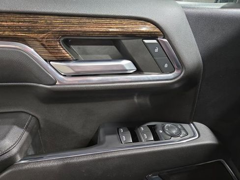 Used 2023 GMC Sierra 1500 Elevation image 16
