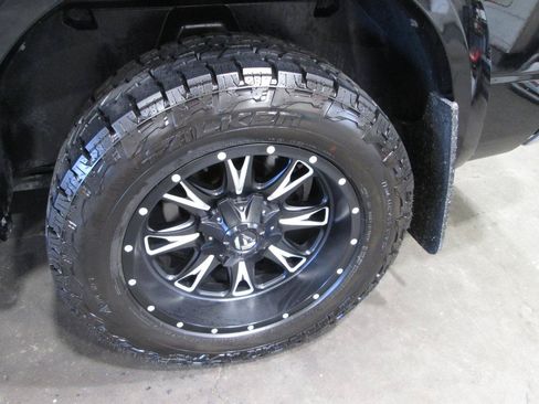 Used 2013 RAM 1500 Laramie w/ Convenience Group AWD/4WD image 33