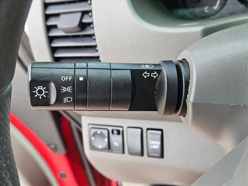 Used 2018 Nissan Frontier SV RWD image 16