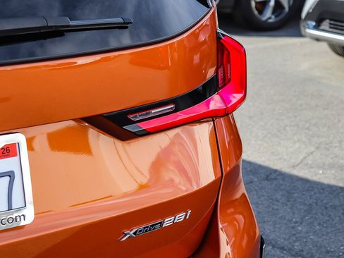 Used 2023 BMW X1 xDrive28i image 11