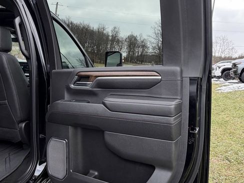 Used 2024 Chevrolet Silverado 3500 High Country w/ High Country Premium Package image 60