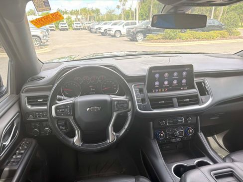 Used 2021 Chevrolet Tahoe Z71 w/ Z71 Signature Package AWD/4WD image 14
