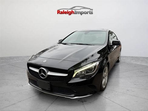 Used 2018 Mercedes-Benz CLA 250 4MATIC image 4