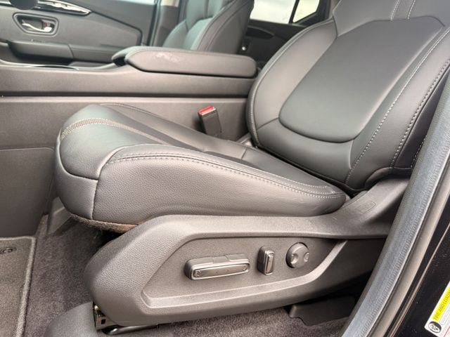 Used 2026 Honda Passport RTL image 14