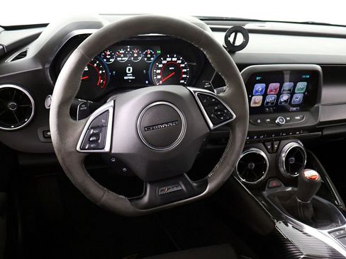 Used 2017 Chevrolet Camaro SS image 22