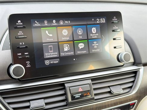 Used 2018 Honda Accord EX image 24