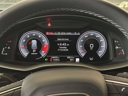 Used 2024 Audi SQ8 Prestige AWD/4WD image 26