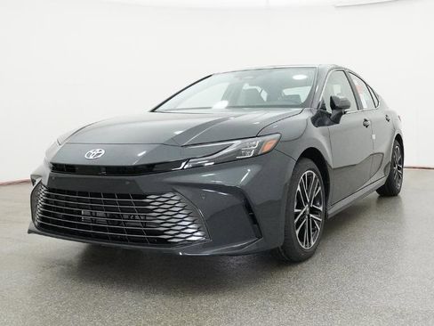 New 2026 Toyota Camry XLE AWD/4WD image 4