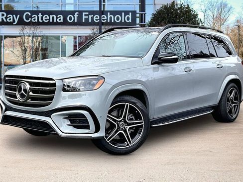 New 2026 Mercedes-Benz GLS 450 4MATIC image 1