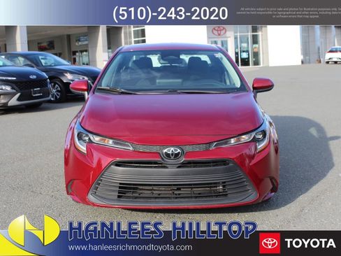 Used 2024 Toyota Corolla LE image 4