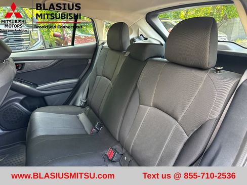 Used 2019 Subaru Impreza 2.0i AWD/4WD image 29