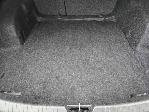 Used 2021 Chevrolet Malibu LT image 31