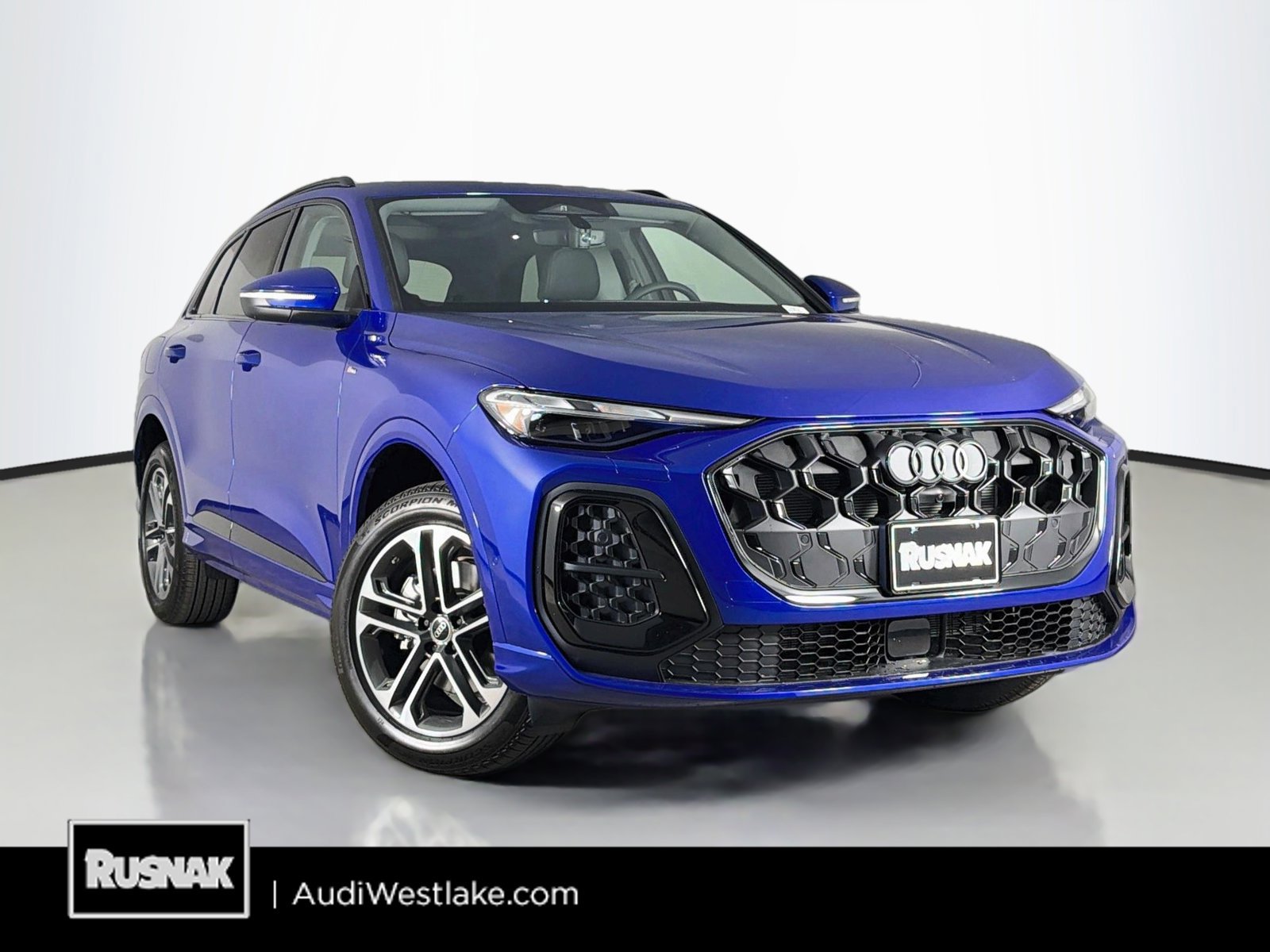 New 2026 Audi Q5 2.0T AWD/4WD image 1