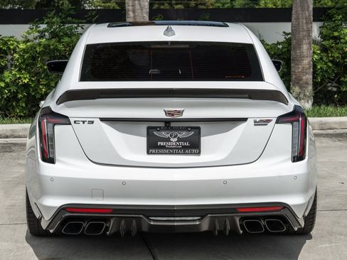 Used 2024 Cadillac CT5 V Blackwing w/ Carbon Fiber Package 2 RWD image 6