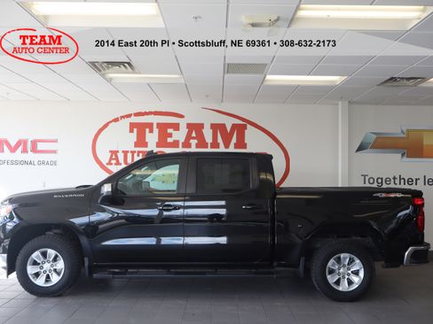 Certified 2023 Chevrolet Silverado 1500 LT AWD/4WD image 1
