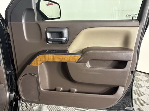 Used 2017 GMC Sierra 1500 SLT w/ Suspension Package, Off-Road image 35