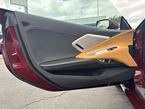 Used 2020 Chevrolet Corvette Stingray Preferred Cpe w/ 2LT Preferred Equipment Group image 20