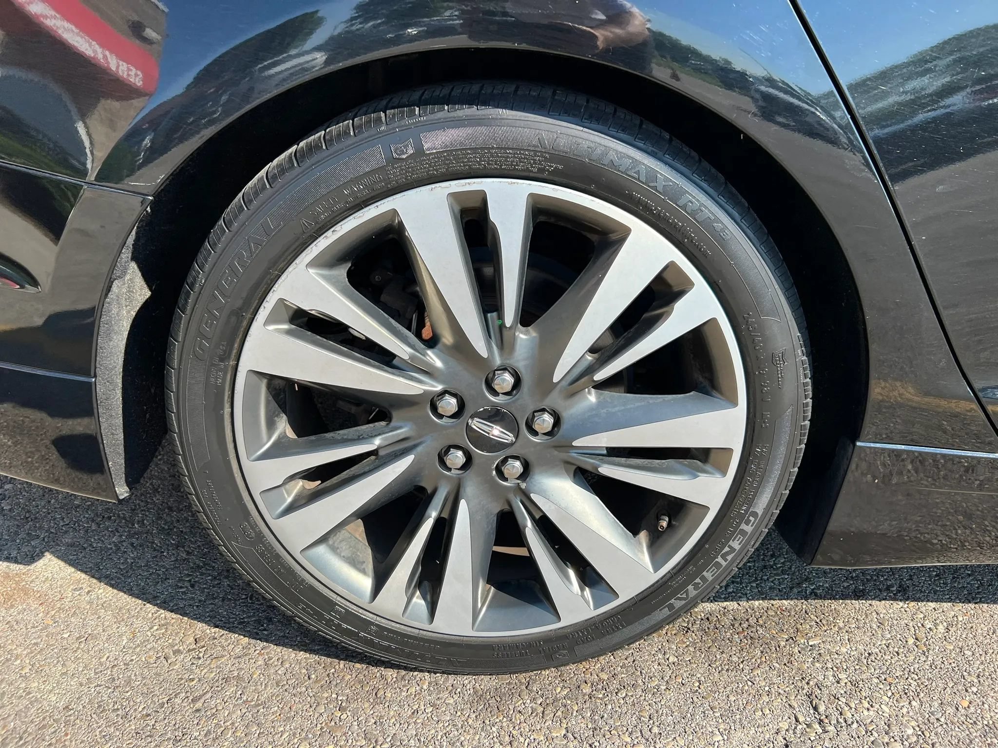 Used 2017 Lincoln MKZ Select w/ Select Plus Package FWD image 11