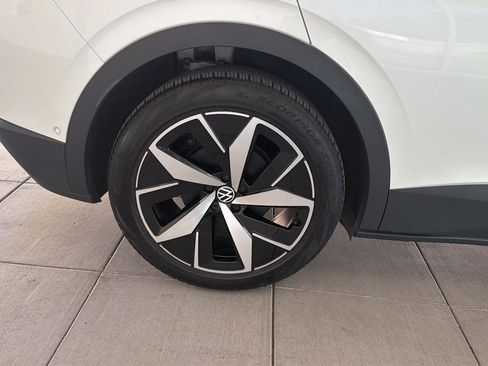 Certified 2023 Volkswagen ID.4 Pro S image 11