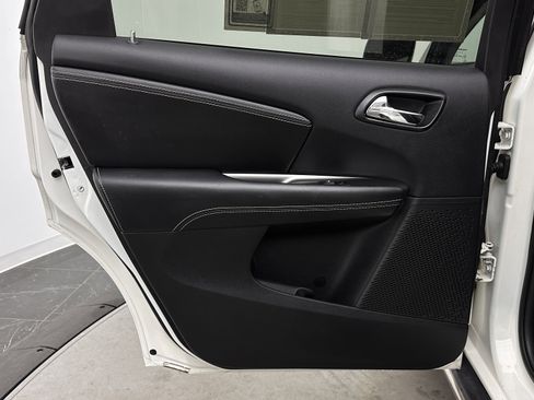 Used 2016 Dodge Journey Crossroad image 22