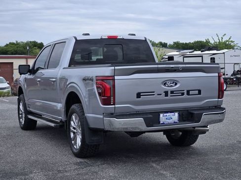 Used 2024 Ford F150 Lariat AWD/4WD image 5