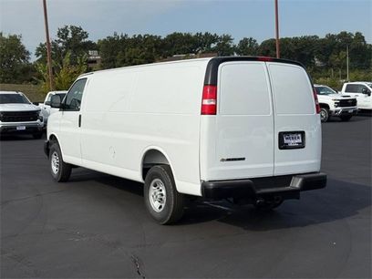 New 2025 Chevrolet Express 3500 Extended w/ Driver Convenience Package