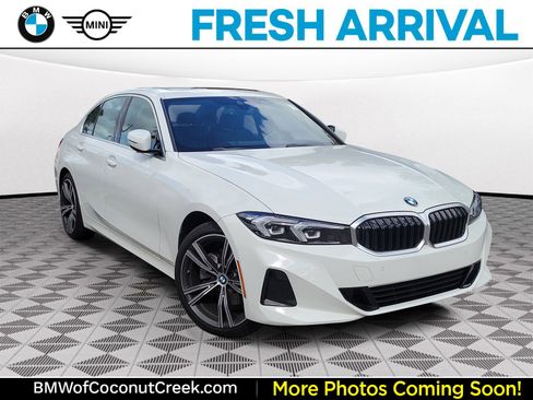 Certified 2024 BMW 330i Sedan w/ Convenience Package image 1