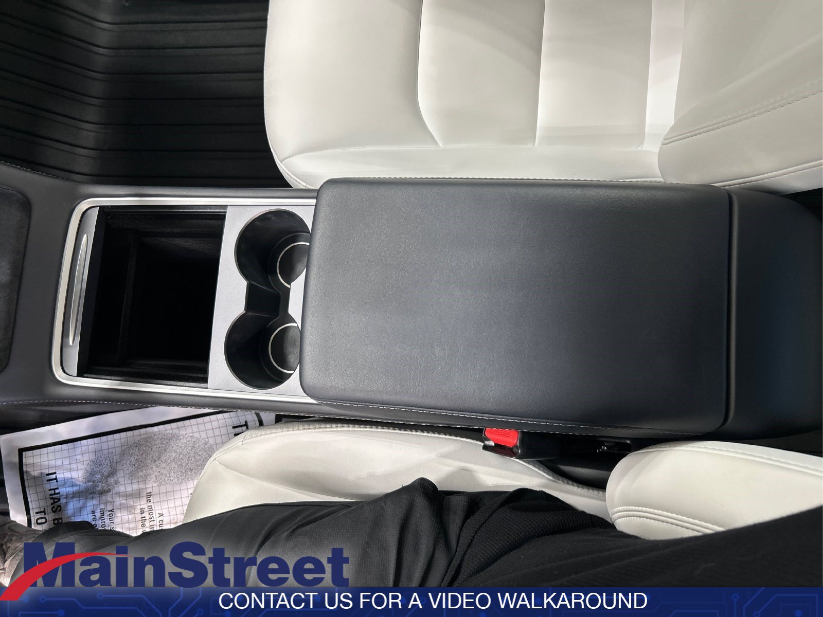 Used 2023 Tesla Model Y AWD image 14