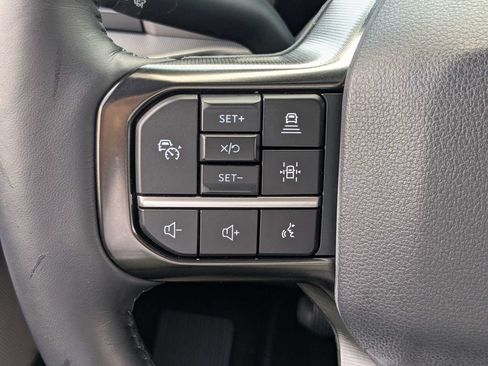 Used 2025 Ford F150 Platinum w/ FX4 Off-Road Package AWD/4WD image 24