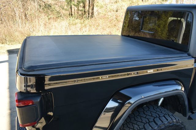 Used 2020 Jeep Gladiator Overland AWD/4WD image 10