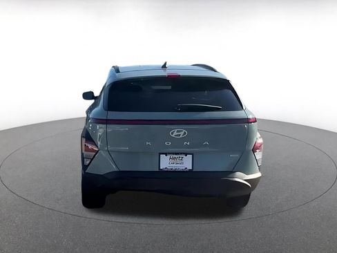 Used 2025 Hyundai Kona SEL image 12