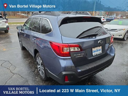 Used 2018 Subaru Outback 2.5i Limited image 7