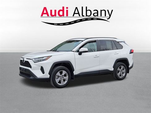 Used 2024 Toyota RAV4 XLE image 8