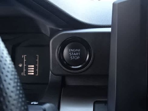 Used 2025 Toyota Tacoma SR5 RWD image 31