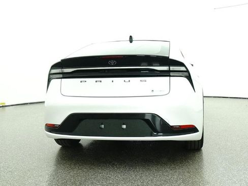 New 2026 Toyota Prius Plug-In Hybrid image 17