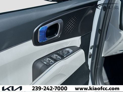 New 2026 Kia Sorento S image 20