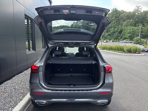 Used 2025 Mercedes-Benz GLA 250 4MATIC image 41