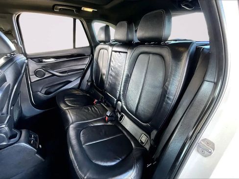 Used 2018 BMW X1 xDrive28i image 19