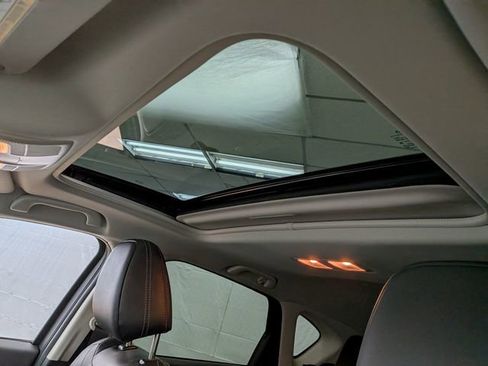 Certified 2025 MAZDA CX-5 AWD 2.5 S w/ Preferred Package image 15