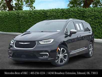 Used 2022 Chrysler Pacifica Pinnacle