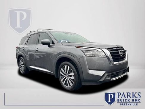 Used 2022 Nissan Pathfinder Platinum w/ Cargo Package FWD image 1