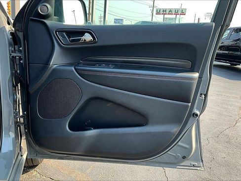 Used 2025 Dodge Durango GT AWD/4WD image 26