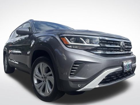 Used 2022 Volkswagen Atlas SE AWD/4WD image 2