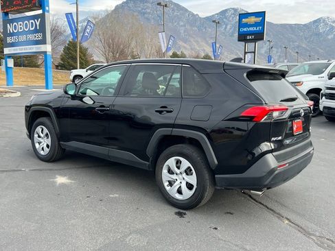 Used 2024 Toyota RAV4 LE image 13