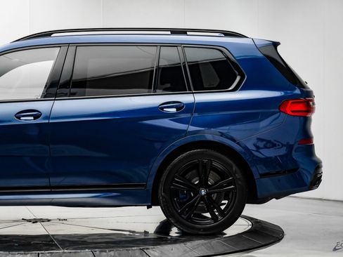 Used 2022 BMW X7 M50i w/ Dynamic Handling Package AWD/4WD image 7