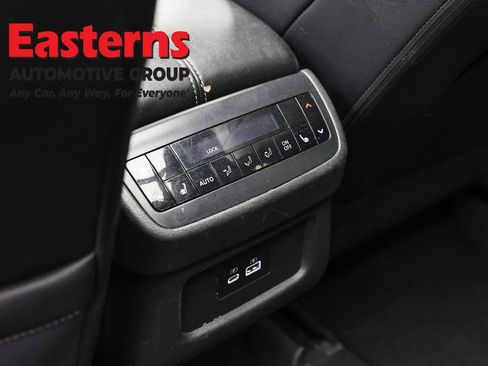 Used 2023 Nissan Pathfinder SL w/ SL Premium Package image 23