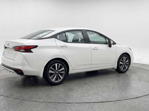 Used 2025 Nissan Versa SV FWD image 9